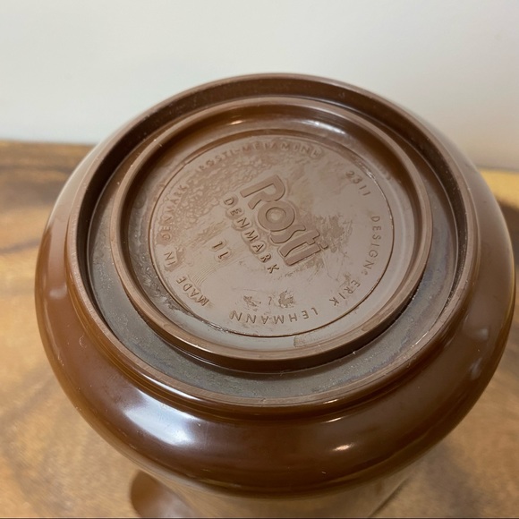 Rosti Denmark Brown Melamine Pitcher, Danish Modern Kitchen Erik Lehmann - Picture 6 of 9